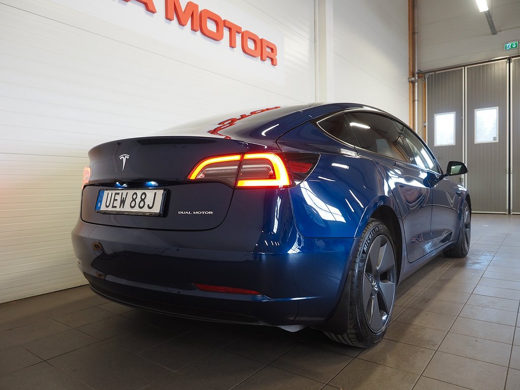 Tesla Model 3 Long Range AWD 440hk | Pano | 2022
