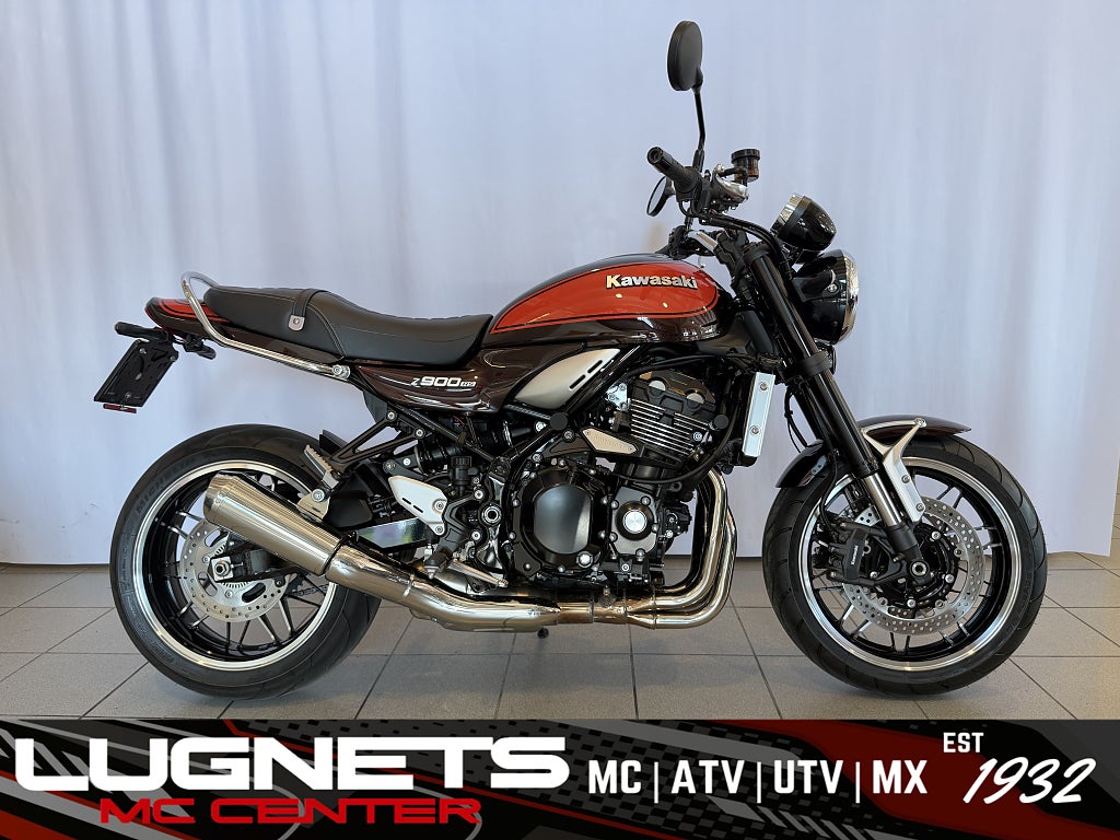Kawasaki Z900 RS 