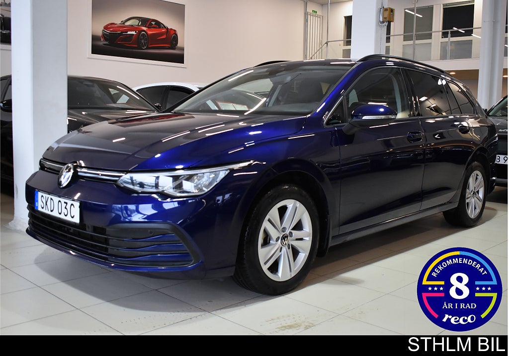 Volkswagen Golf  1.5 eTSI Drag B-kamera Cockpit Värmare 4,95% ränta Mom
