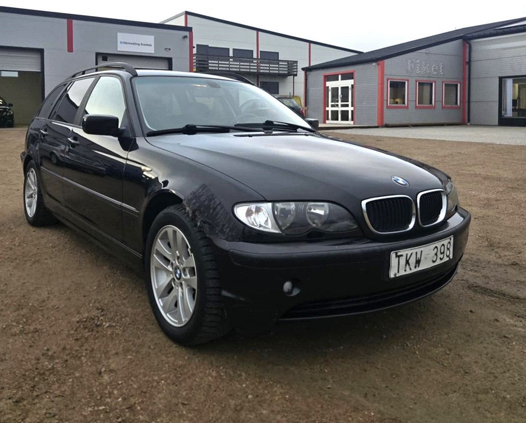 BMW 318 i Touring 