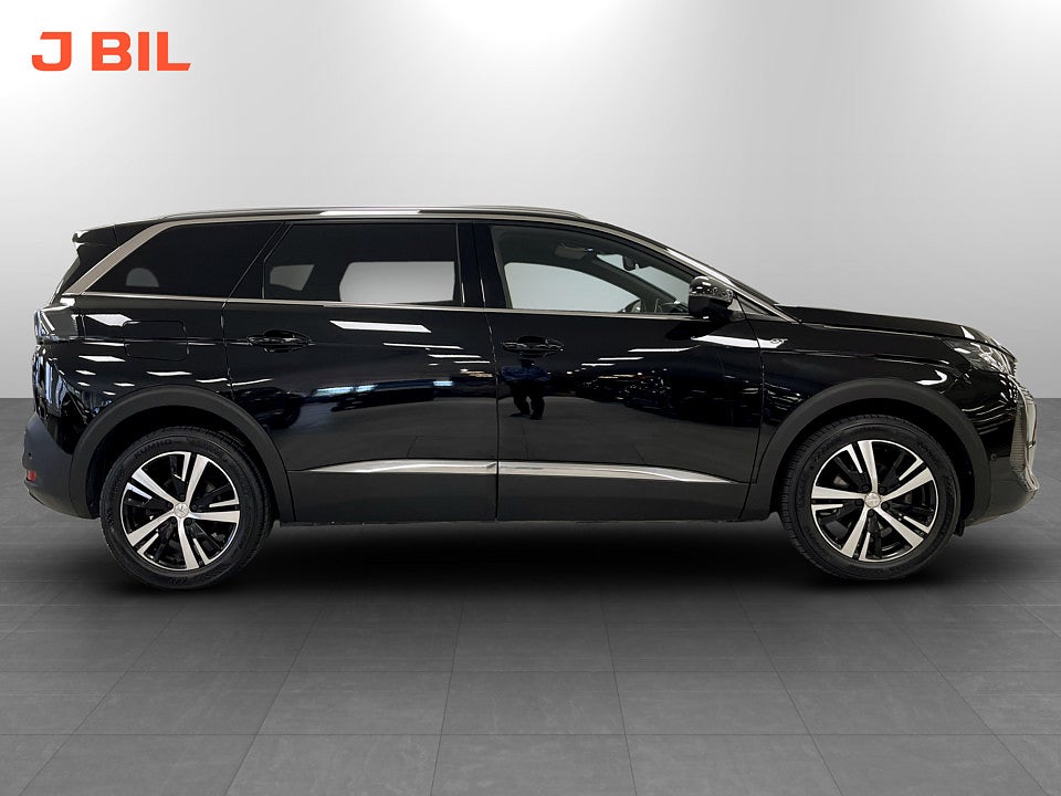 Bild på Peugeot 5008 GT 1.2 PT 130hk Aut 7-SITS B-KAMERA NAVI