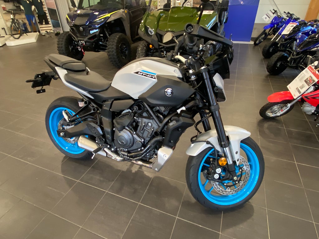 Yamaha MT 07 Y-AMT Demo Köp Online 