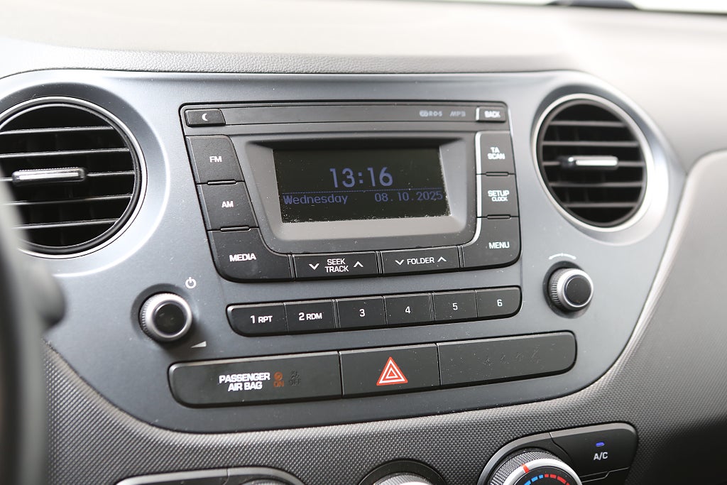 Hyundai i10 1,0 blue 67hk Comfort 5-D 2018