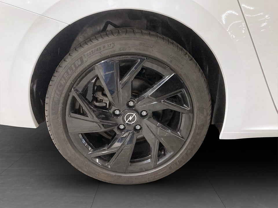 Bild på Opel Astra ST GS 1.2 PT 130hk Aut - 360-KAMERA, CARPLAY