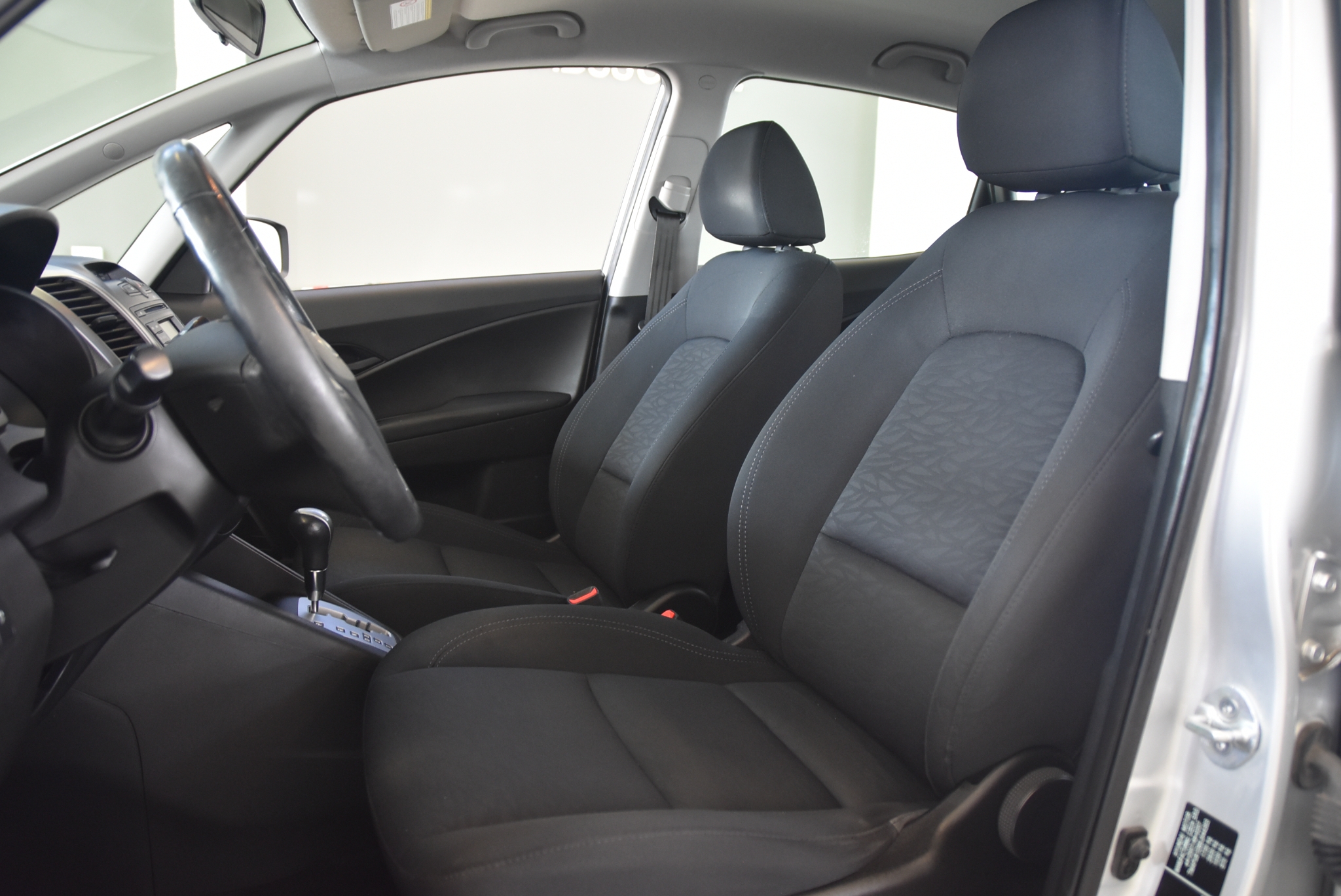 Hyundai ix20 2011, bild 7/10