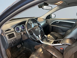 Volvo V70 D4 AWD Geartronic Dragkrok/M-värm/D-värm/P-sens – bild 7