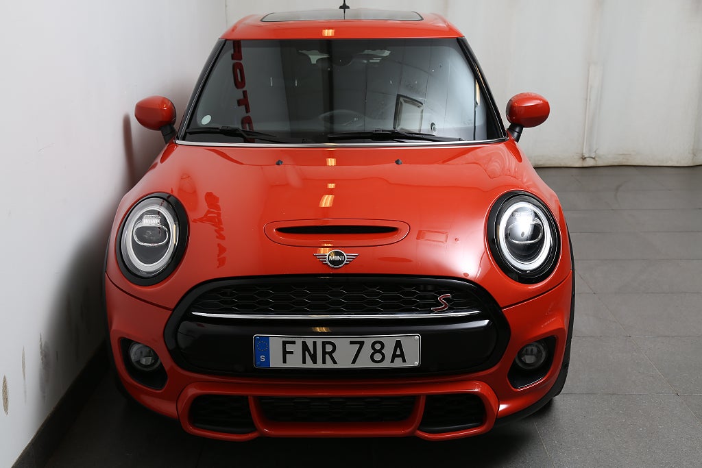 MINI Cooper S John Cooper Works 192hk Aut Pano Navi PDC 2021