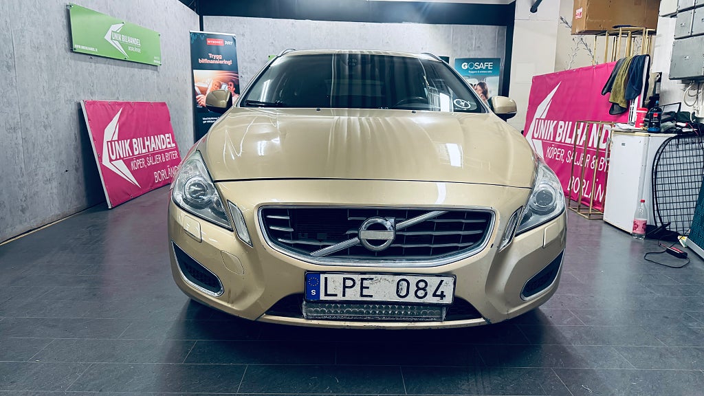 Volvo V60 D3 Geartronic Momentum Euro 5