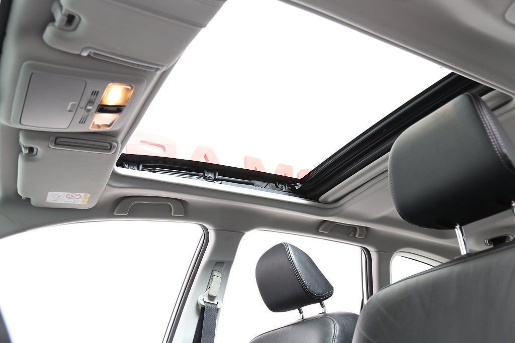 Subaru Forester 2,0D 147hk XE AWD Aut Panorama Skinn Drag 2016