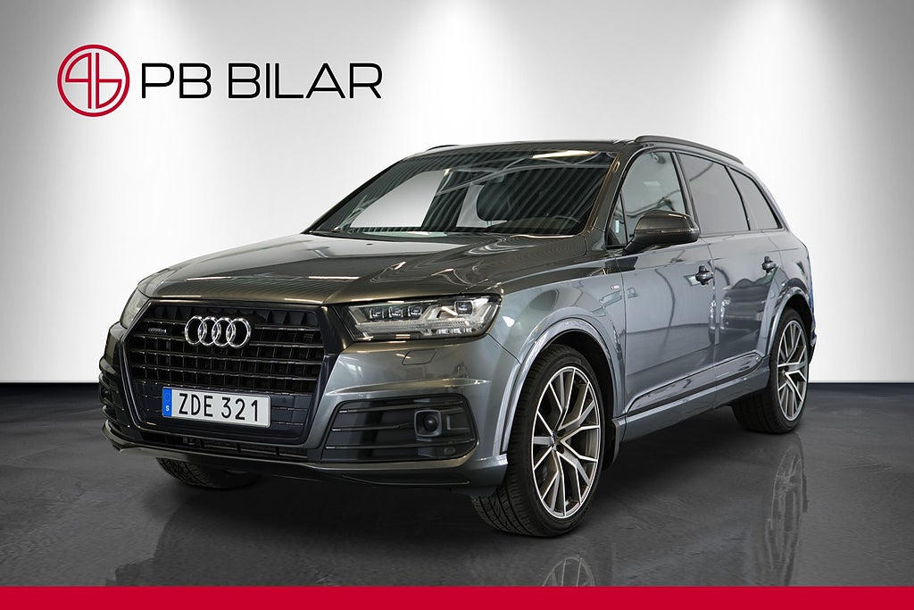 Audi Q7 3.0 TDI Q S Line 7-Sits Valcona Pano cockpit Ambient 