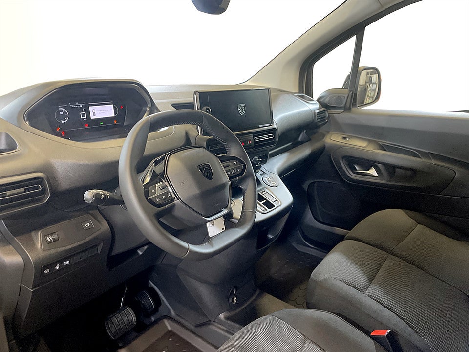 Bild på Peugeot Partner 130hk Aut L2 - EDITION! SERVICE & VINTERHJUL INGÅR!