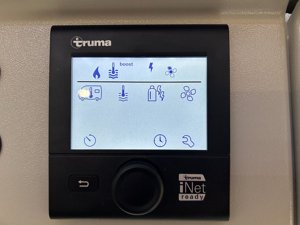 Pilote V630J / Keyless / MaxxFan / Utedusch / Automat  - Pilote