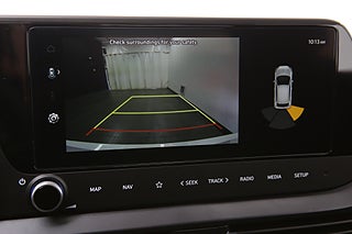 Halvkombi Hyundai i20 12 av 15