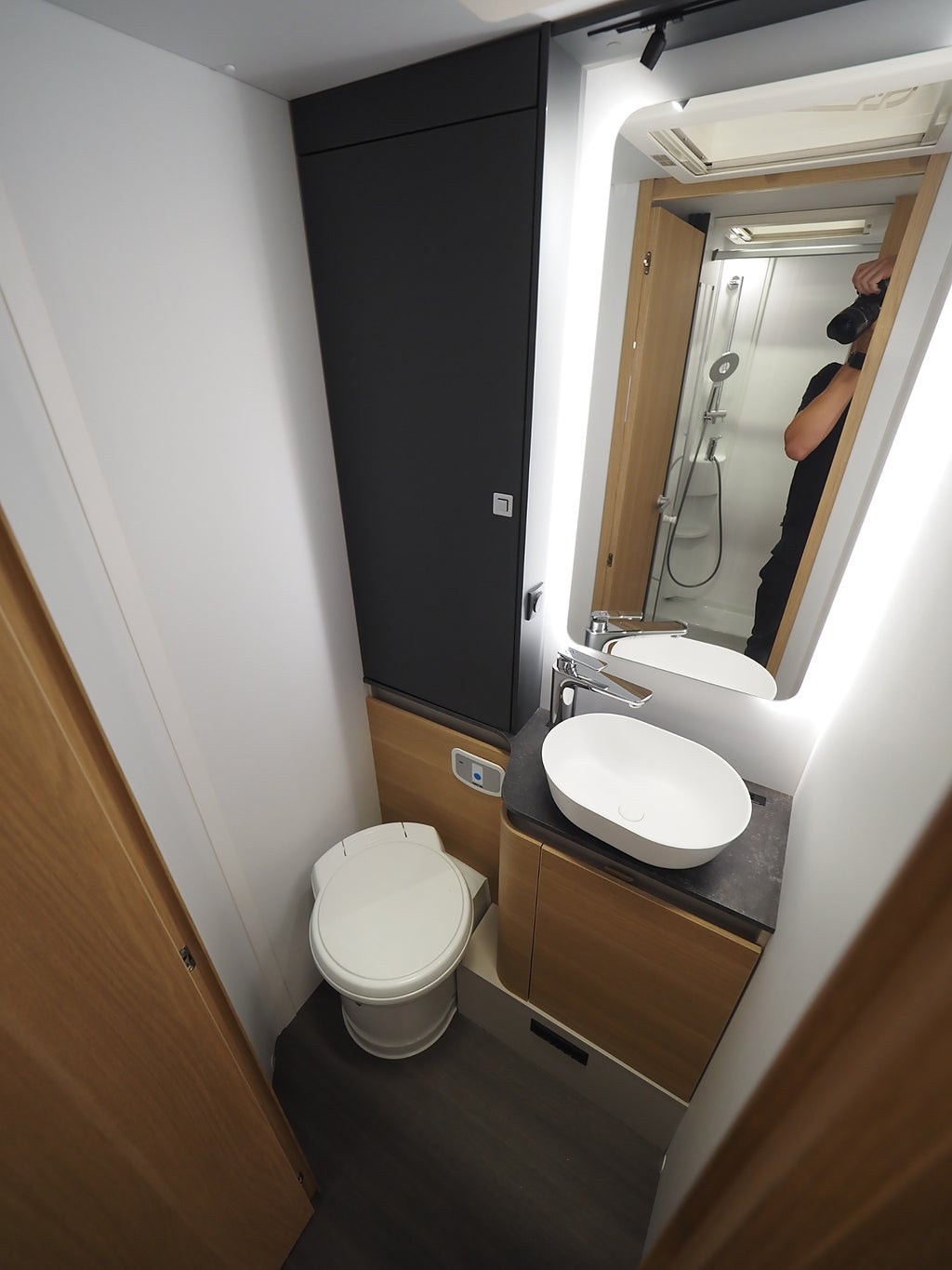 Adria Matrix Axess 670 SL 3500kg I Markis I Cykelställ