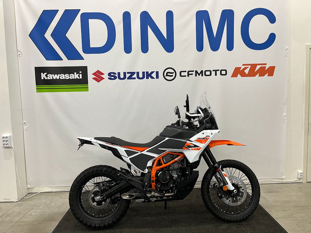KTM 390 Adventure R "DinMC Edition"