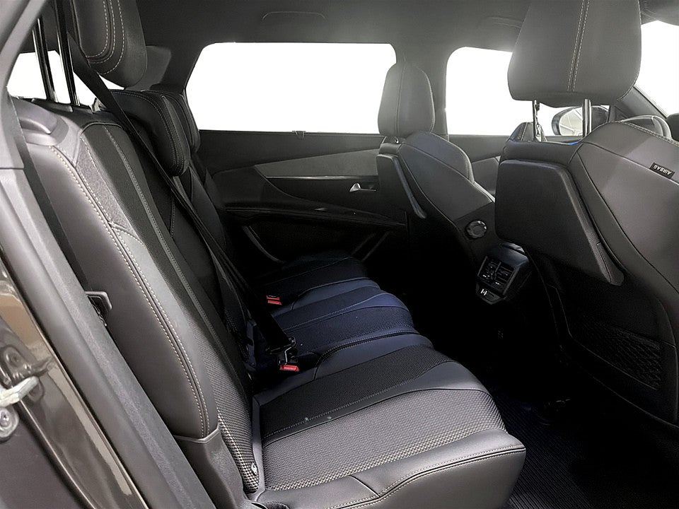 Bild på Peugeot 5008 GT Black Pack 1.2 PT 130hk Aut - 7-SITS, NAVI
