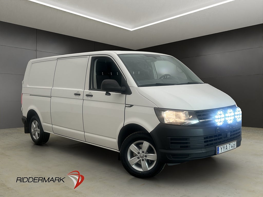 Volkswagen Transporter L2 Värmare PDC Dragkrok Farthållare