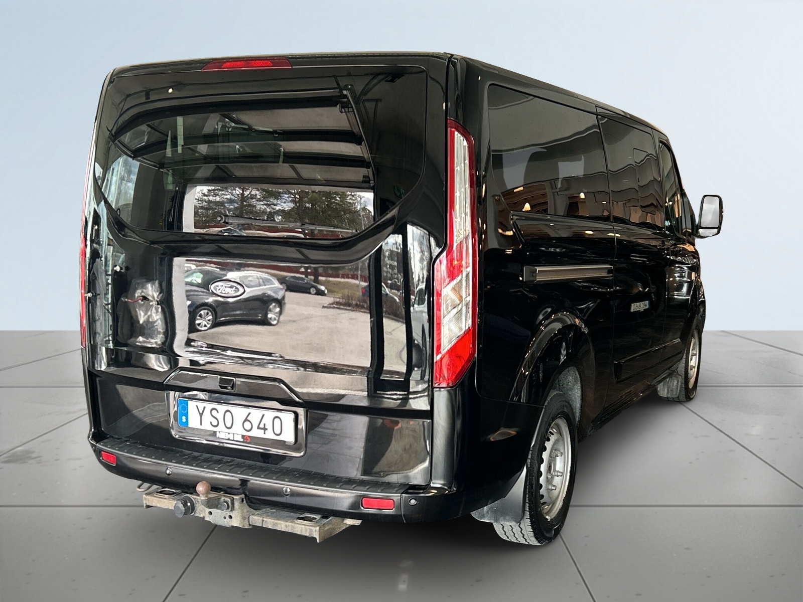 Ford Tourneo Custom 2018, bild 6/52