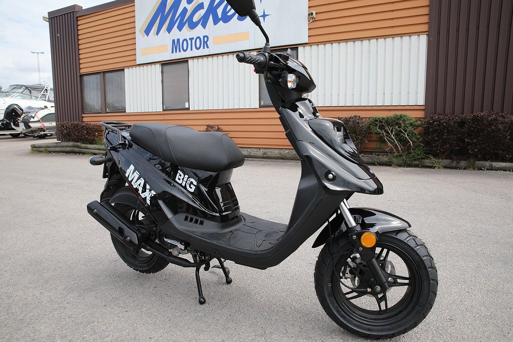 MOTO CR Big Max T4 EFI  - kultmoppen som tål tuffa tag