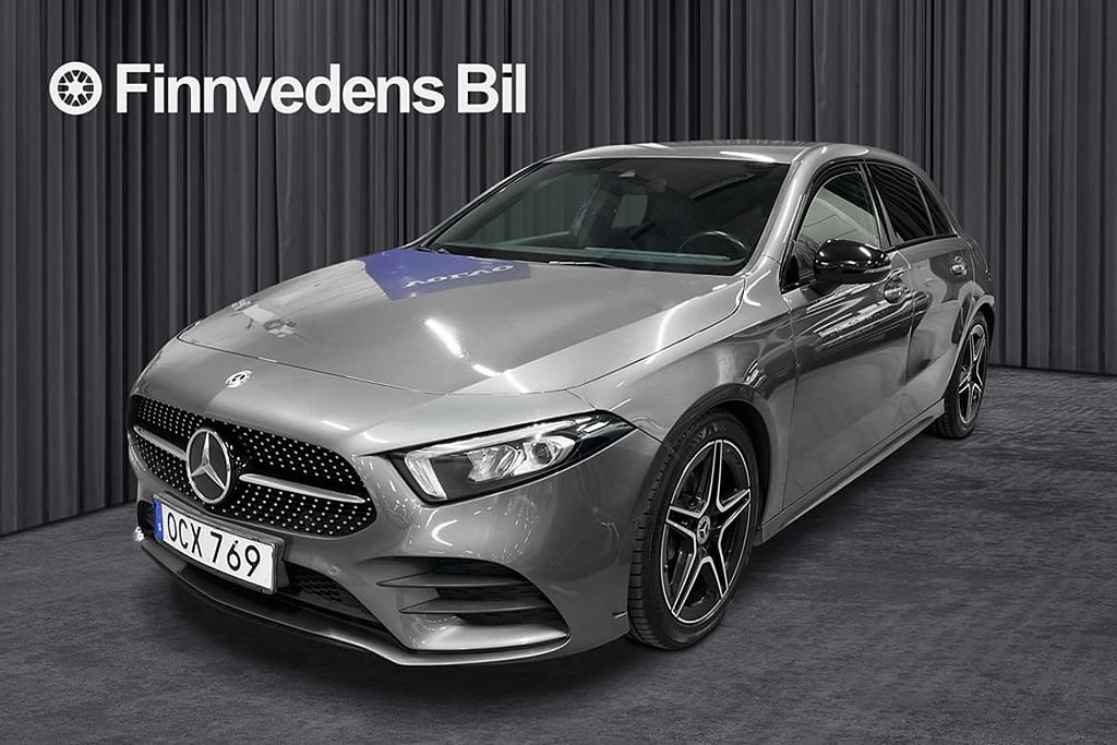 Mercedes-Benz A180 *V-hjul/Backkamera/SE SPEC*