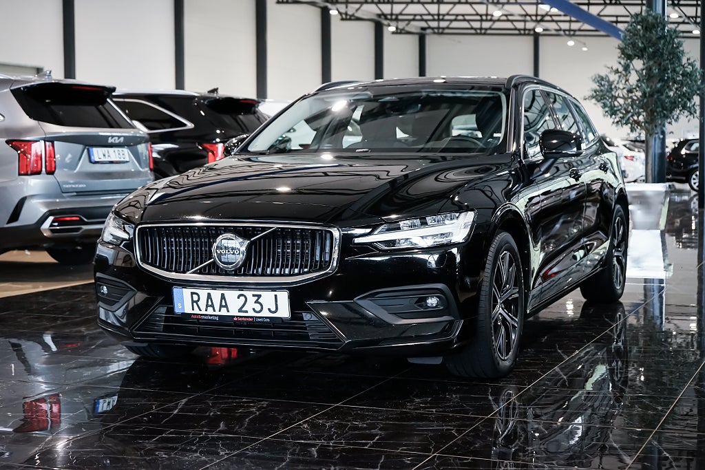 Volvo V60 B4 Geartronic Core Euro 6 | Adaptiv | Värmare | LED | 
