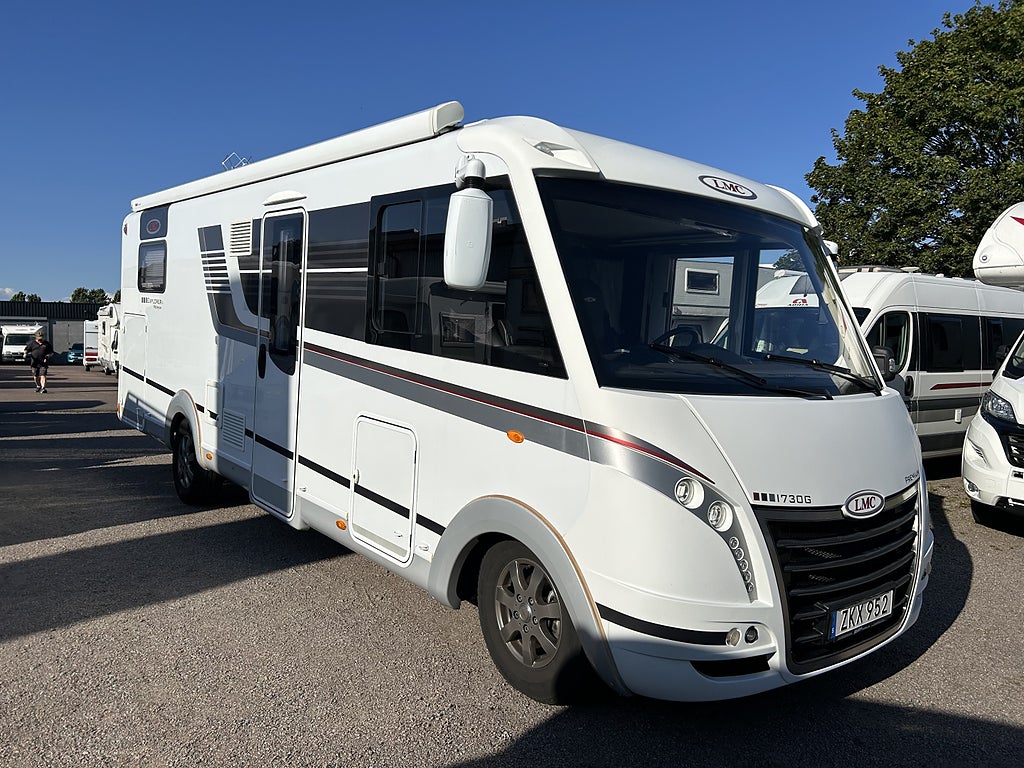 LMC I730G Explorer Premium Långbäddar