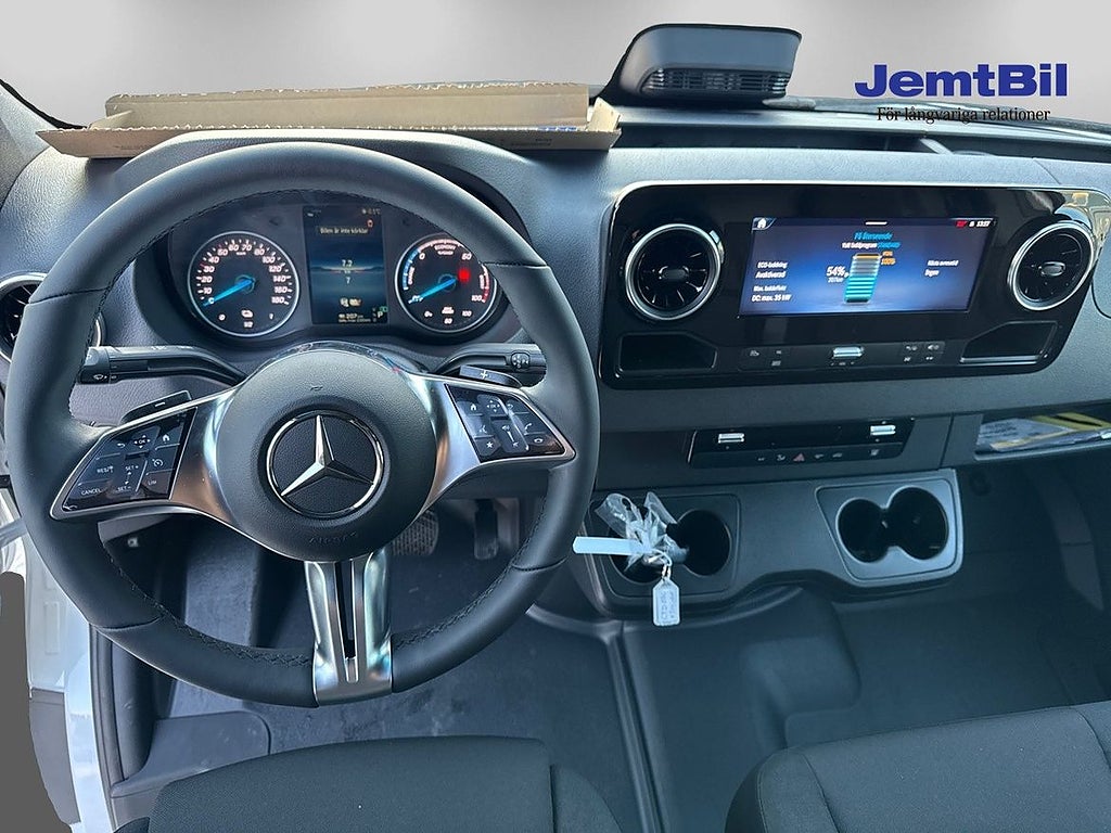 Mercedes-Benz Sprinter 2025 - miniatyr 11