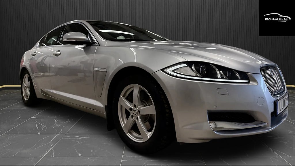 Jaguar XF 2.2 TDI4 EURO 5 SVENSKSÅLD 200HK