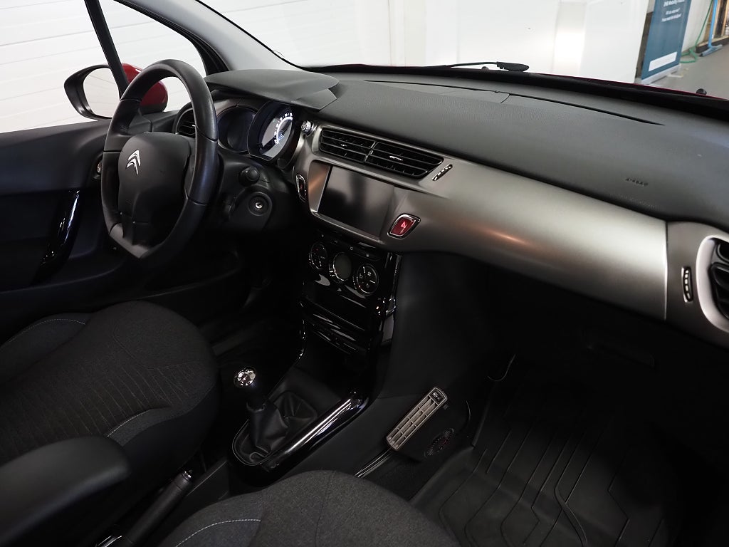 Citroen C3 1.2 PureTech VTi 82hk Dragkrok Motorvärmare 2016
