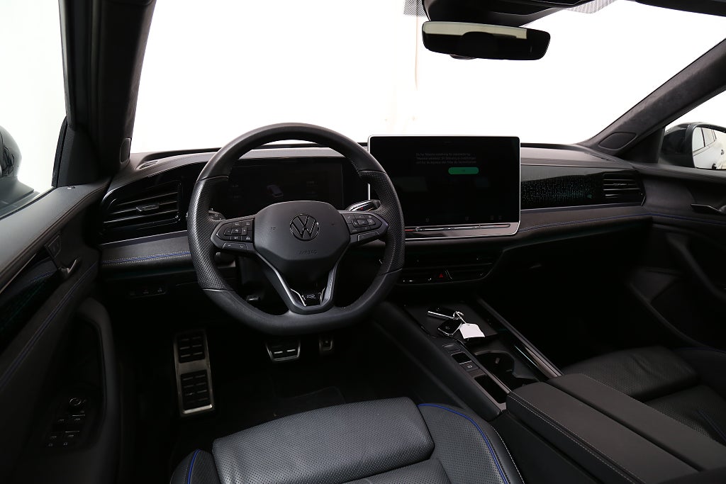 Volkswagen Passat Sportscombi eHybrid 1,5 TSI R-Line Drag 2024