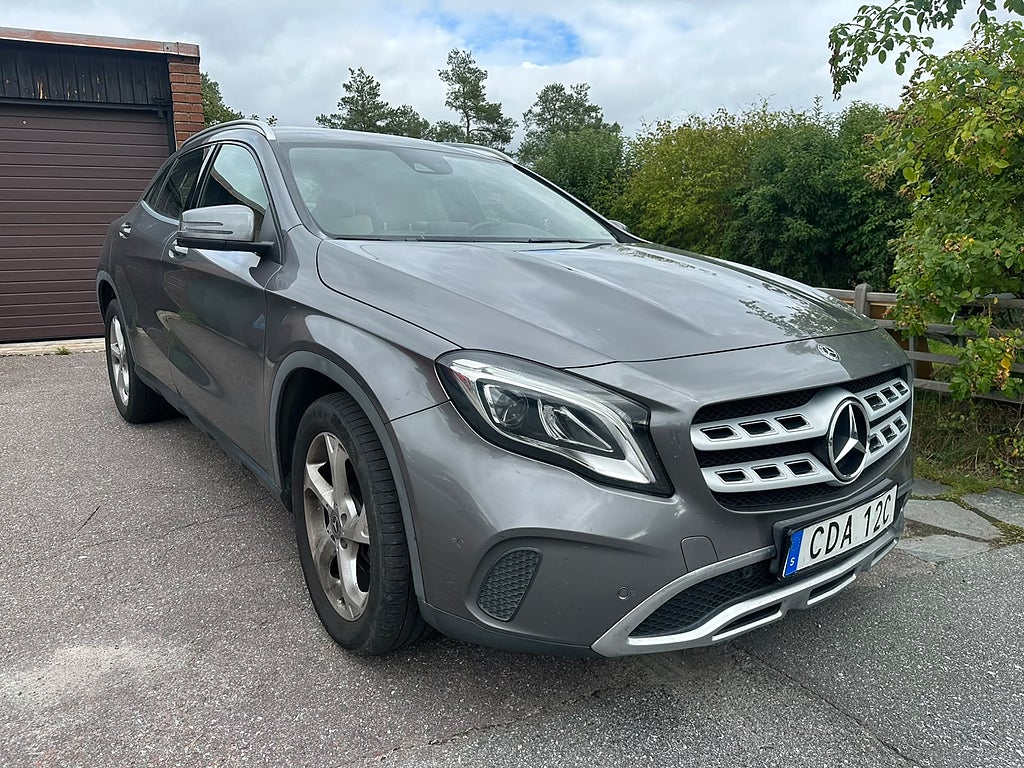 Mercedes-Benz GLA 220 d 4MATIC  SKINN/DRAG Urban Line Euro 6