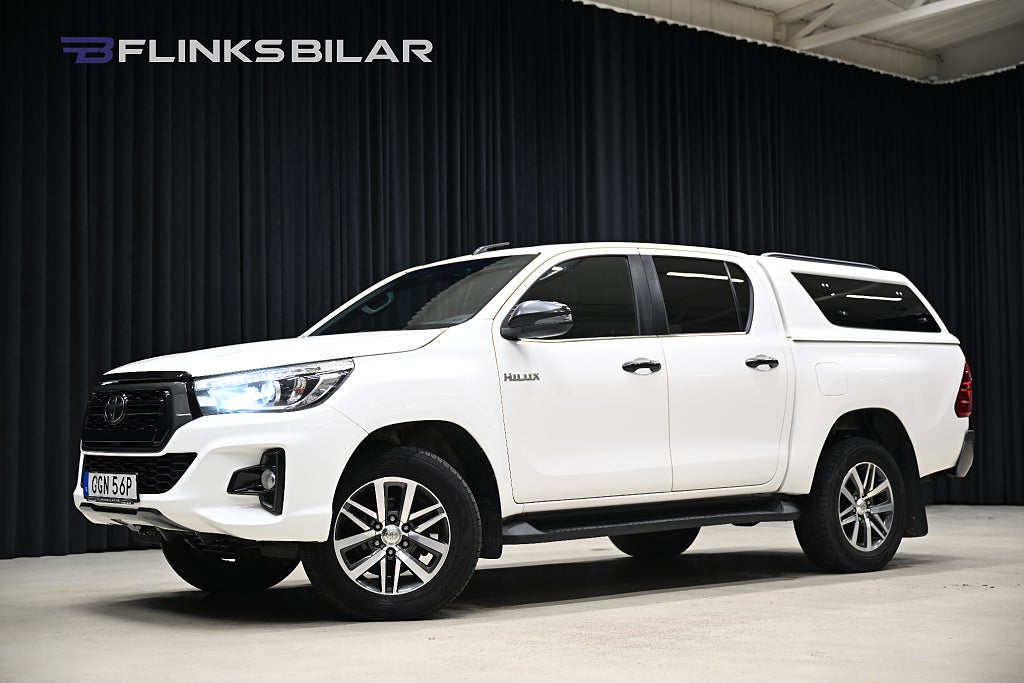 Toyota HiLux 2.4 AWD 150HK Automat|Kåpa|Drag|Webasto|EnÄgare|Leasbar