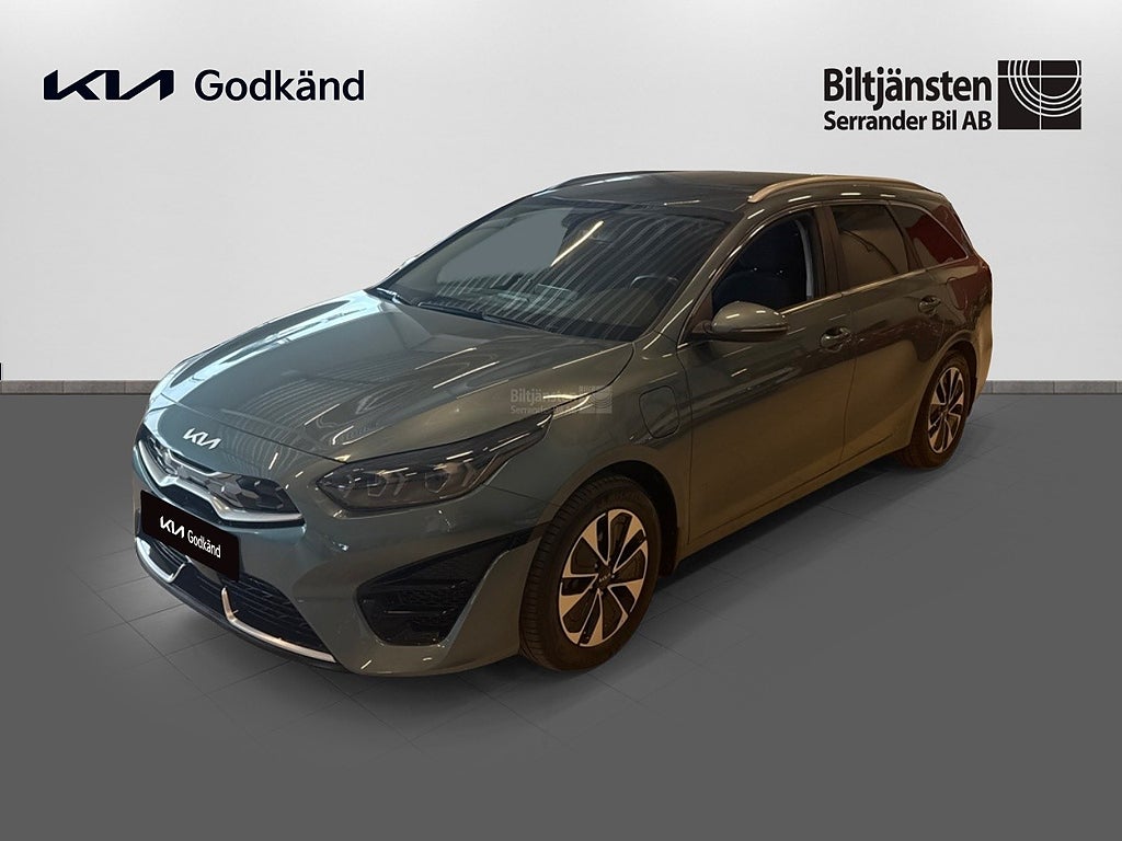 Kia Ceed SW Plug-in Hybrid Action