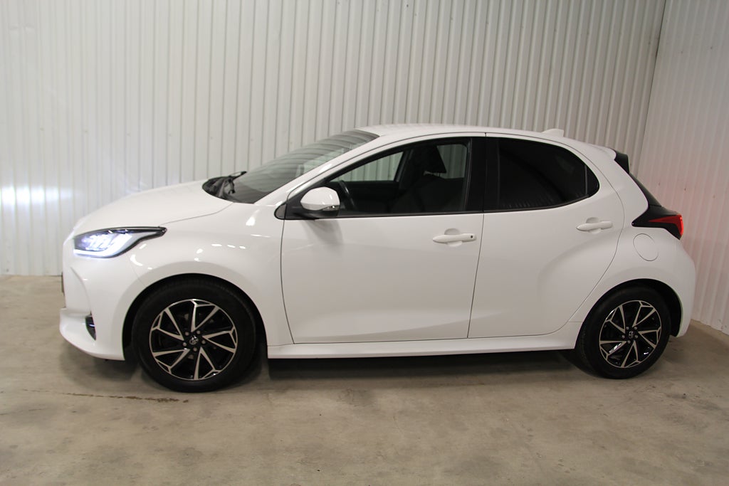 Toyota Yaris 1.5 VVT-i Active, nyservad hos Toyota