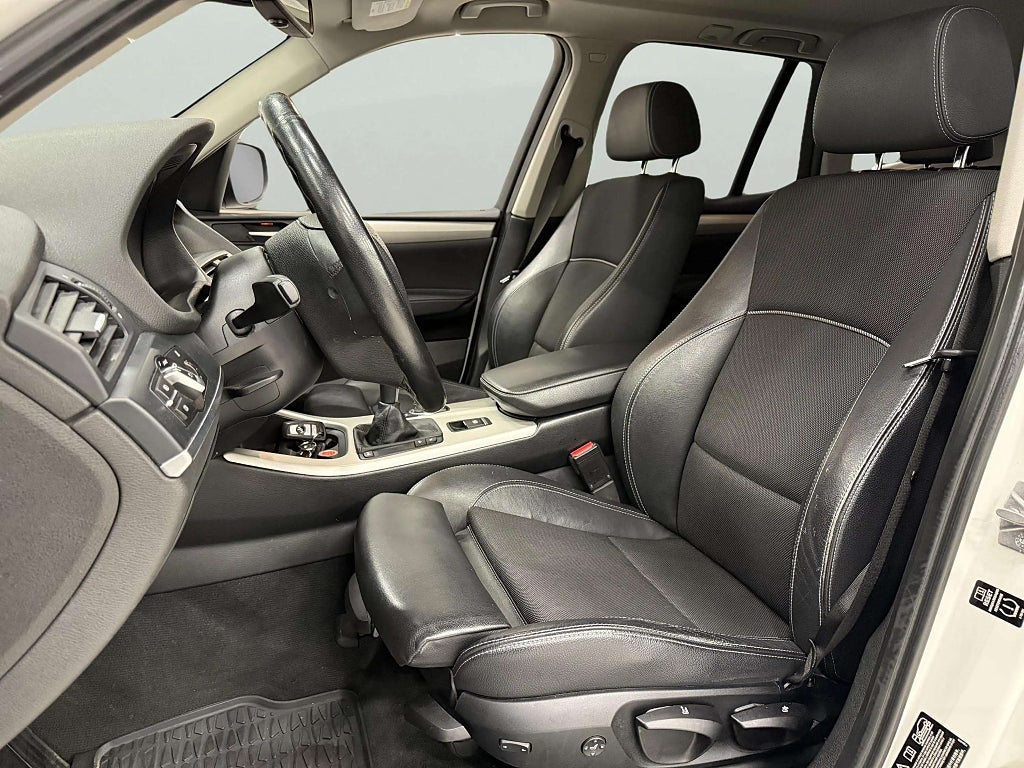 BMW X3 xDrive20d  - miniatyr 12