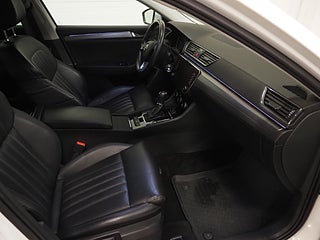 Kombi Skoda Superb 12 av 25