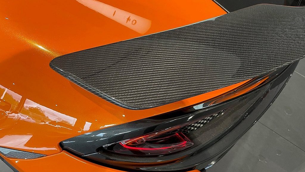 McLaren 570S har en V8-motor på 570 hästkrafter och 600 Nm. 