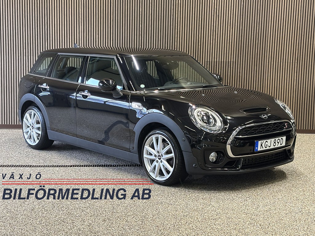 MINI Clubman Cooper S John Cooper Works / 5585 mil /