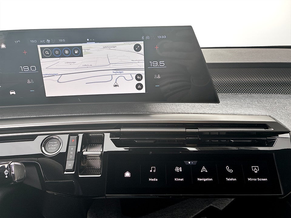 Bild på Peugeot 5008 GT Hybrid 145hk Aut 7-SITS B-KAMERA CARPLAY