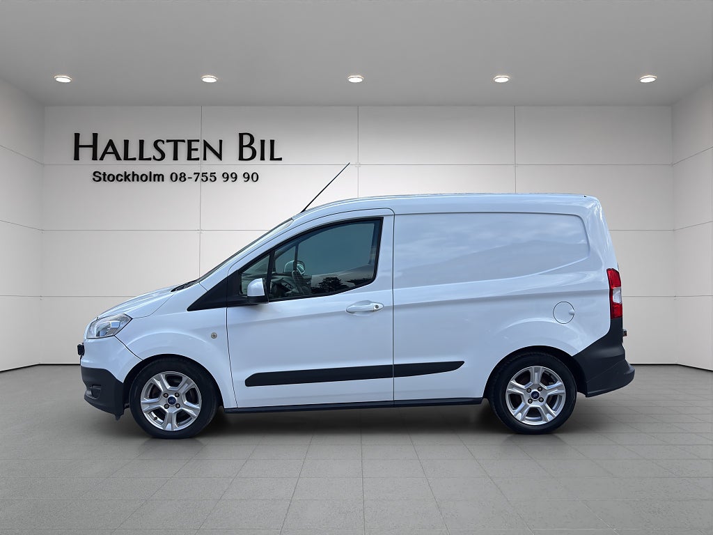 Ford Transit Courier 1.5 TDCi Extraljus Nybesiktagad Nyservad Svensksåld