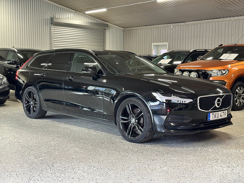 Volvo V90 D3 Business Euro 6  Nyservad Storservice + kamrem+ VP