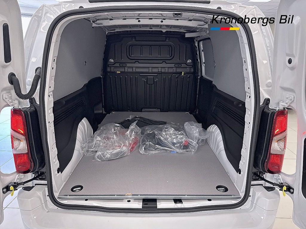 Opel Combo Premium L2 136HK 50 kWh/275km räckvidd – bild 18