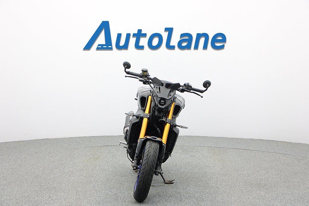 Yamaha MT-09 SP* Dominator helsystem ABS TC Quisk Shifter+