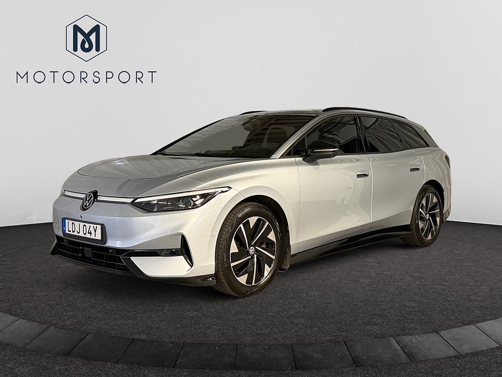 Volkswagen ID.7 Pro Tourer Drag Adaptiv-fart Värmare Backkamera HUD