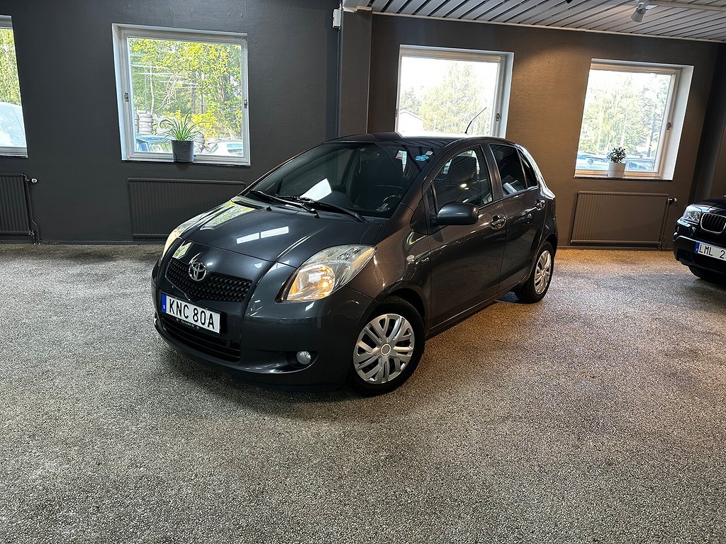 Toyota Yaris 5-dörrar 1.4 D-4D MultiMode Motorvärmare 