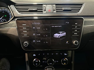 Skoda Superb iV Kombi 1.4 TSI iV Drag Pvärm CarPlay Kamera SoV MOMS – bild 5