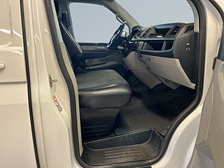 Volkswagen Transporter T30 2.0 TDI BMT Proline MOMSAD/Drag/D-Värmare/S&V-Däck – bild 10