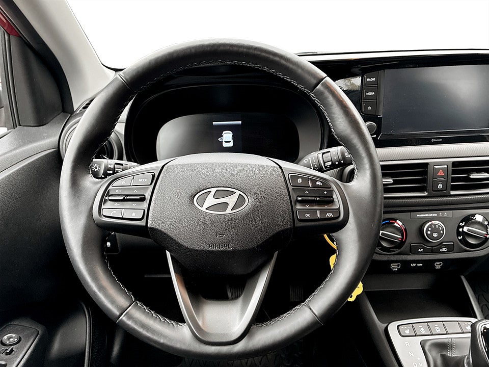 Bild på Hyundai i10 Essential 1.0 blue 67hk Aut CARPLAY RATTVÄRME