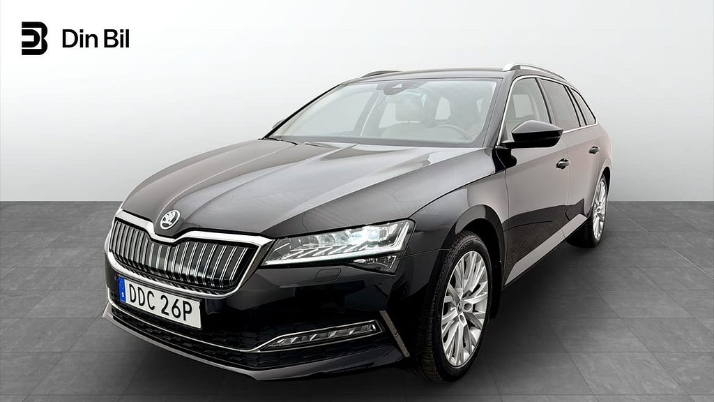 Skoda Superb iV Kombi Plug-in Hybrid DSG Business Adventure