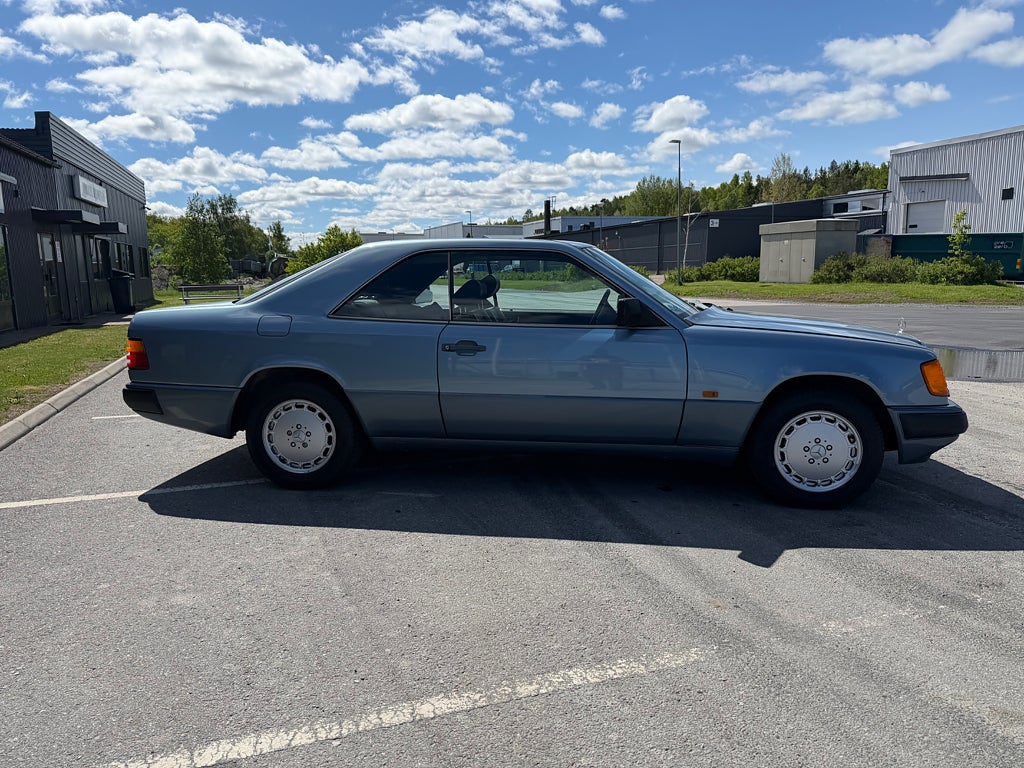 Mercedes-Benz 230 CE Coupé 0kr insats 1801kr/mån